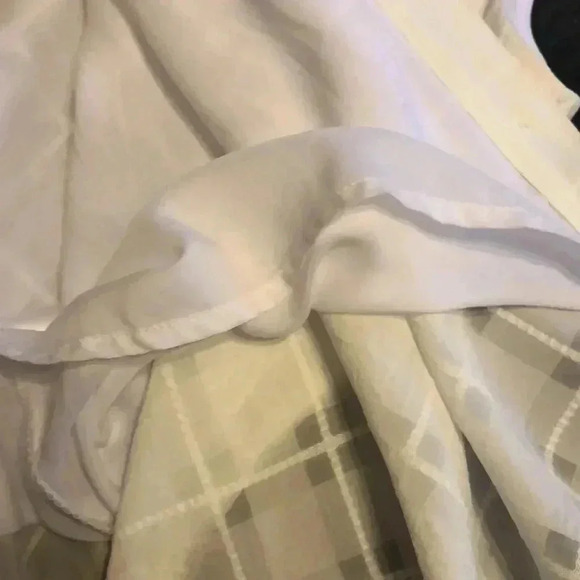 Anthropologie Current Air sleeveless button down top. - Picture 11 of 13